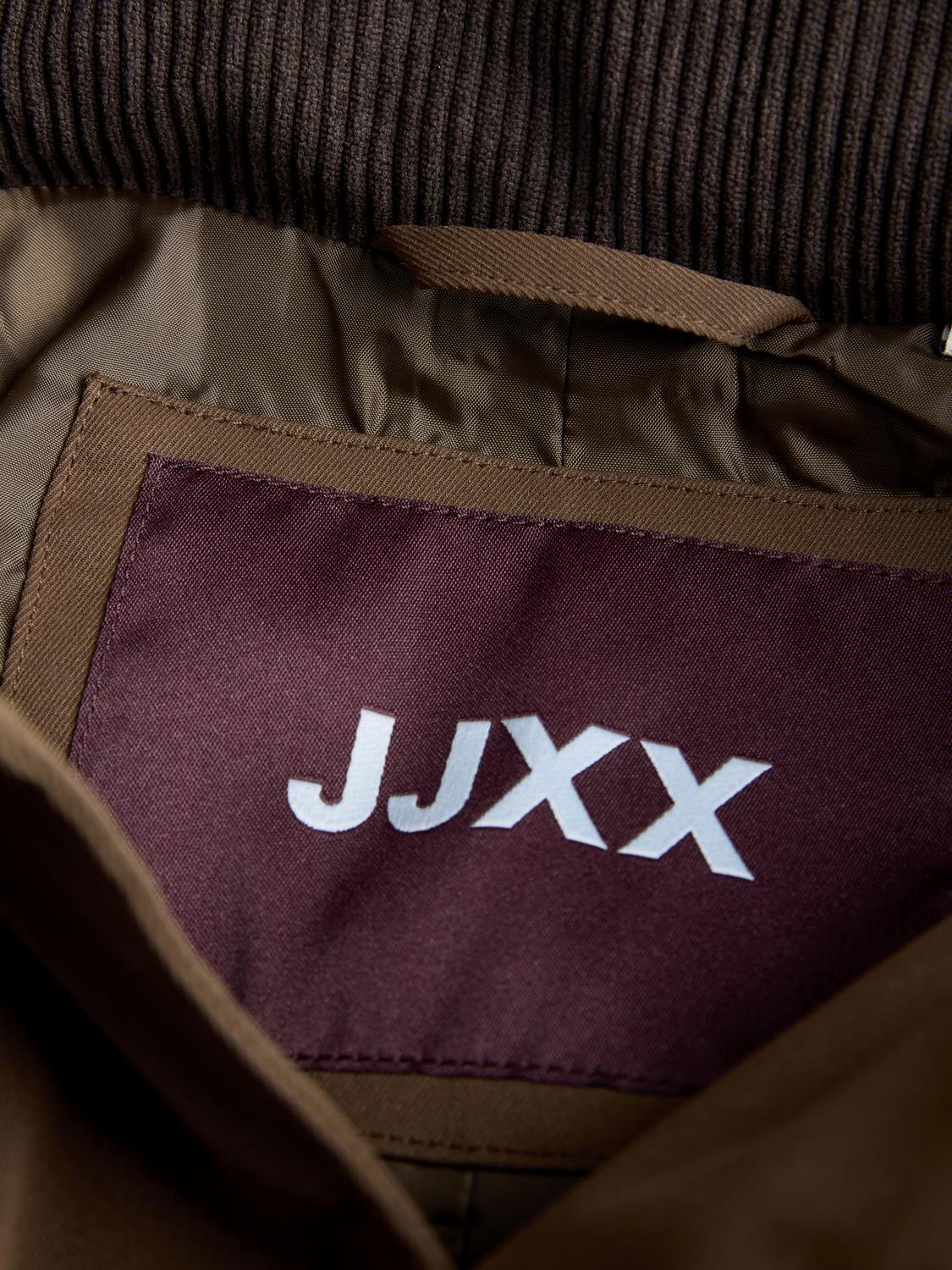 pack_shot-custom